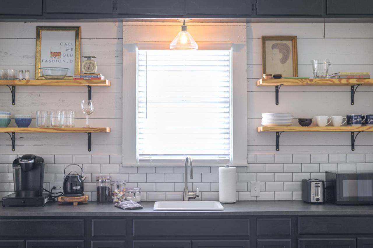 Restored 1930S Uptown Bungalow 2 Min. To Magnolia واكو المظهر الخارجي الصورة