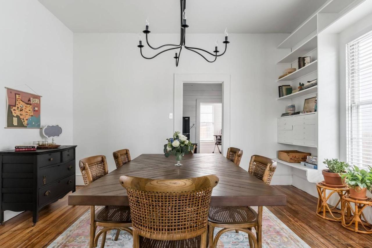 Restored 1930S Uptown Bungalow 2 Min. To Magnolia واكو المظهر الخارجي الصورة